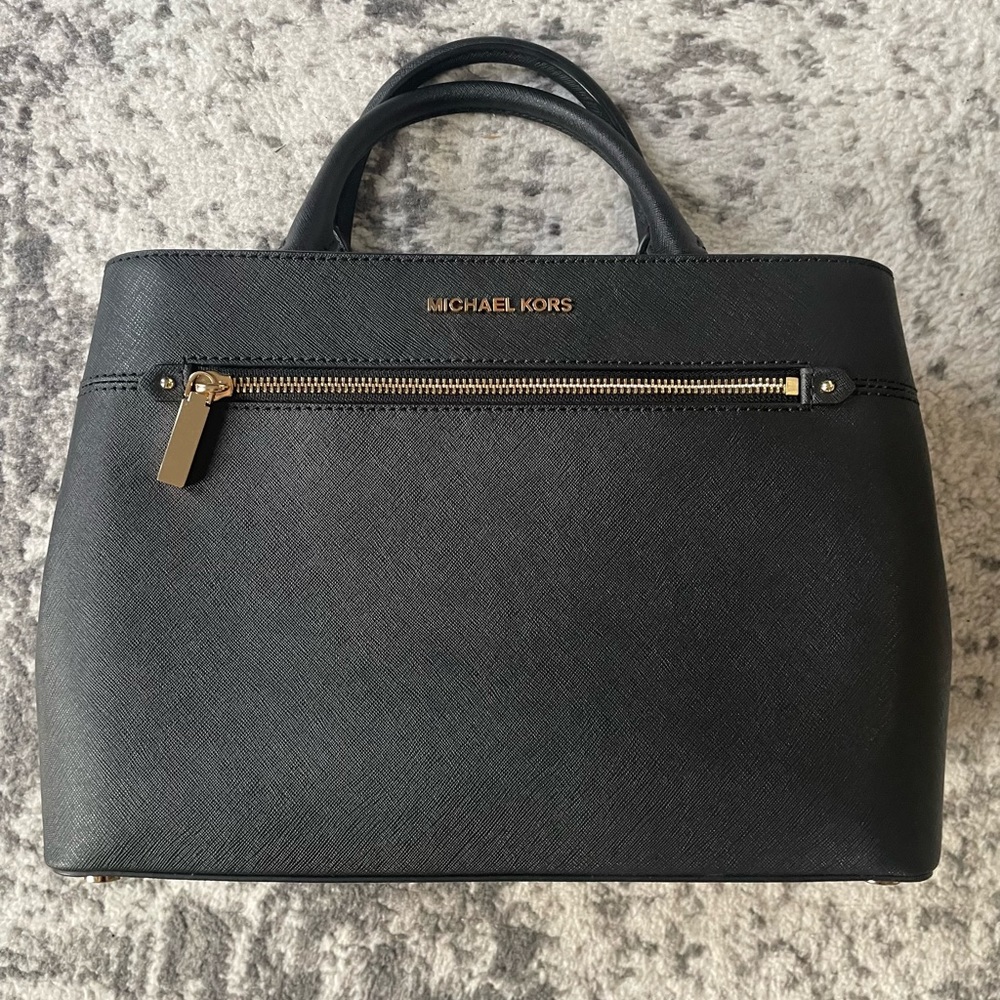 Michael Kors Top Handle Purse with Crossbody strap.